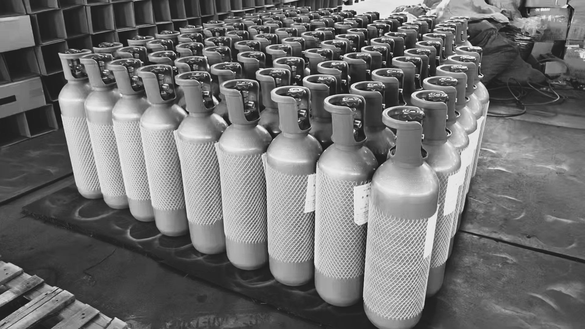 Gas Cylinders 